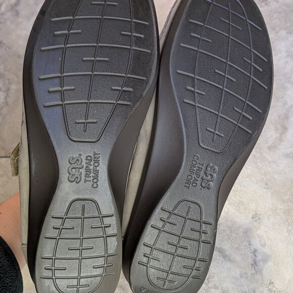 SAS 'Roamer' Leather Loafers (women's 8) - Picture 9 of 9